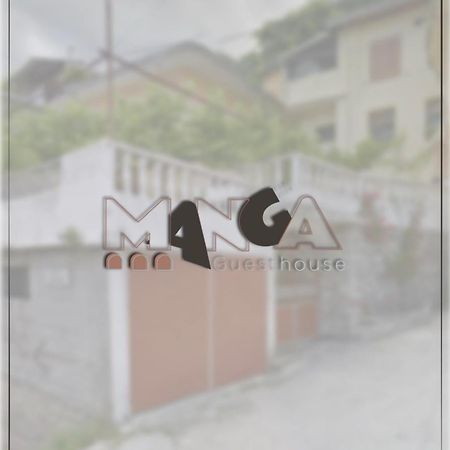 Manga Guesthouse ジロカストラ エクステリア 写真